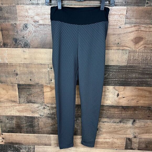 Yoga Pants Leggings Black Grey Basket Weave Pattern Junior Medium - Picture 9 of 9